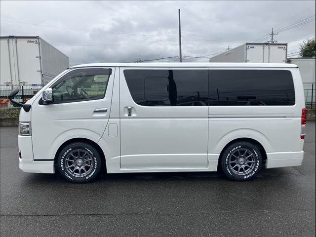 HIACE van 2WD
