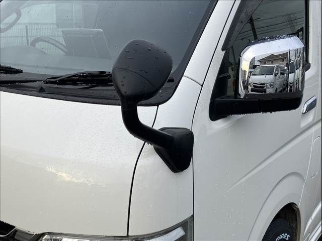 HIACE van 2WD