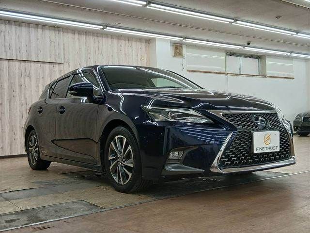 LEXUS CT200h