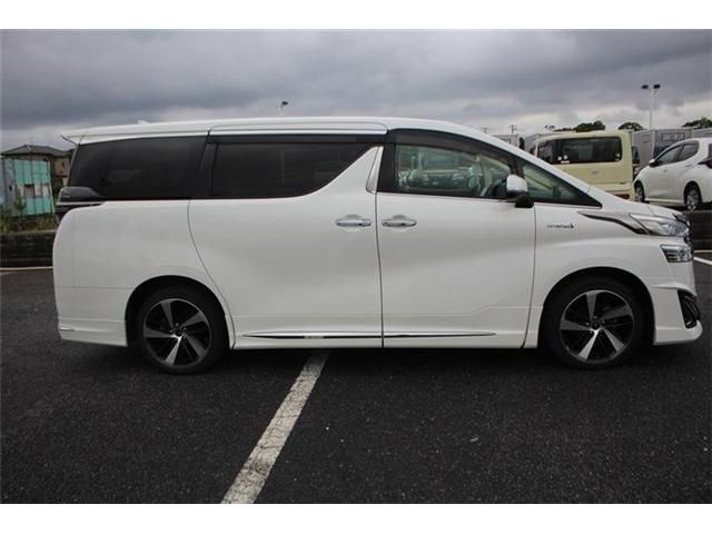VELLFIRE  HYBRID 4WD