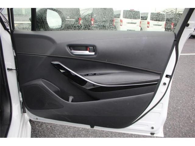 COROLLA TOURING HYBRID 4WD