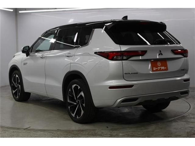 OUTLANDER PHEV