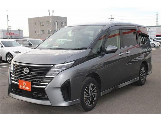 SERENA  WG 4WD