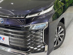 VOXY HYBRID