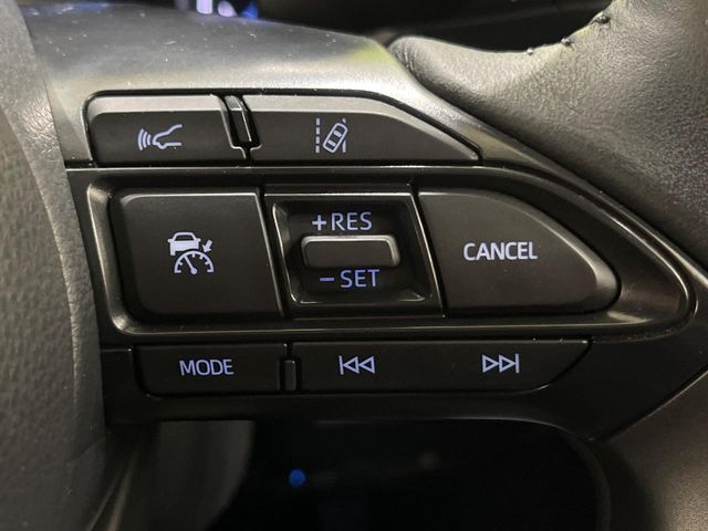 YARIS CROSS HYBRID