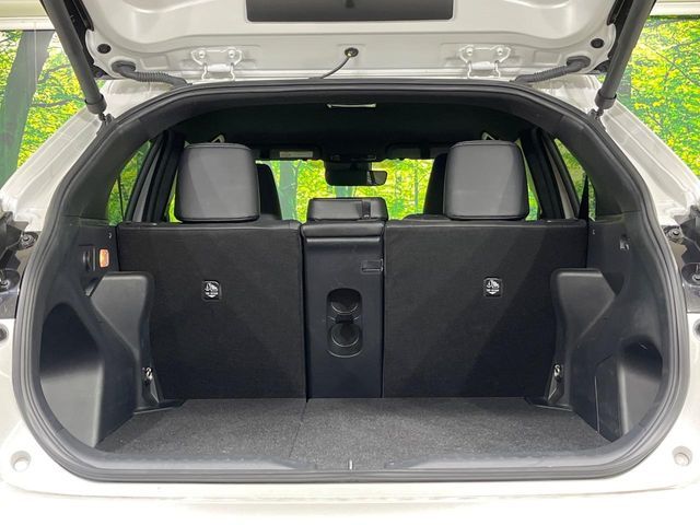 YARIS CROSS HYBRID