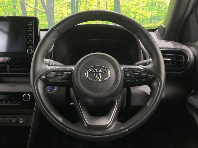 YARIS CROSS HYBRID