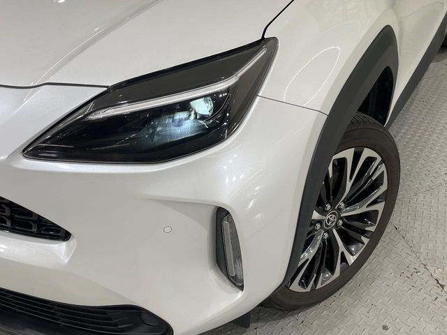 YARIS CROSS HYBRID