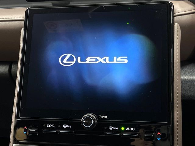 LEXUS LBX