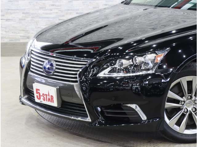 LEXUS LS600h