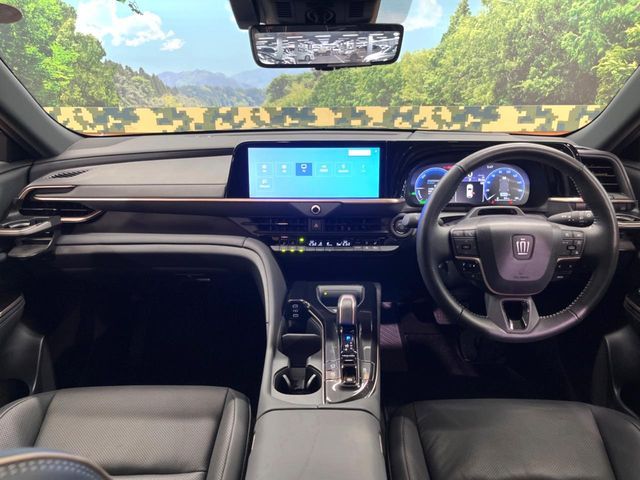 CROWN SPORT