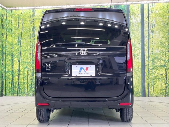 N BOX