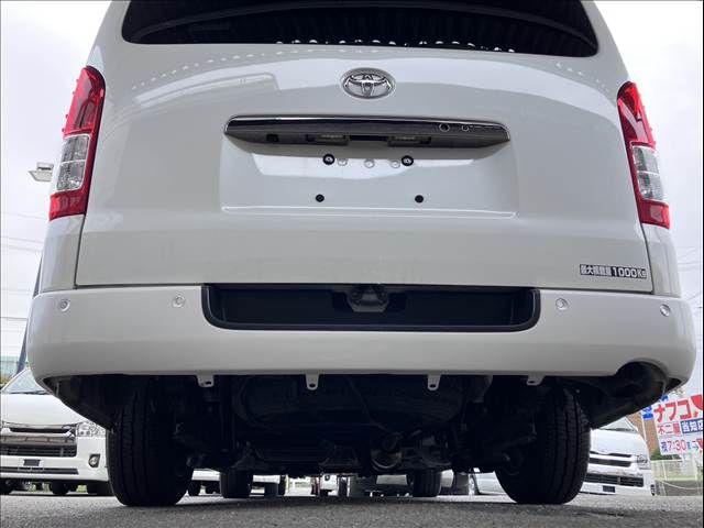HIACE van 2WD