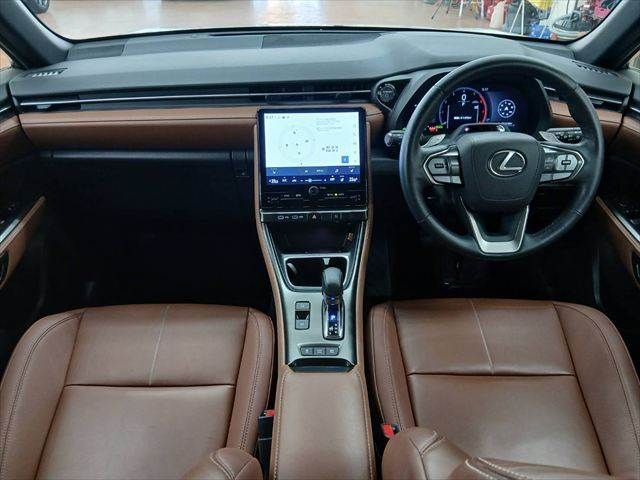 LEXUS LBX
