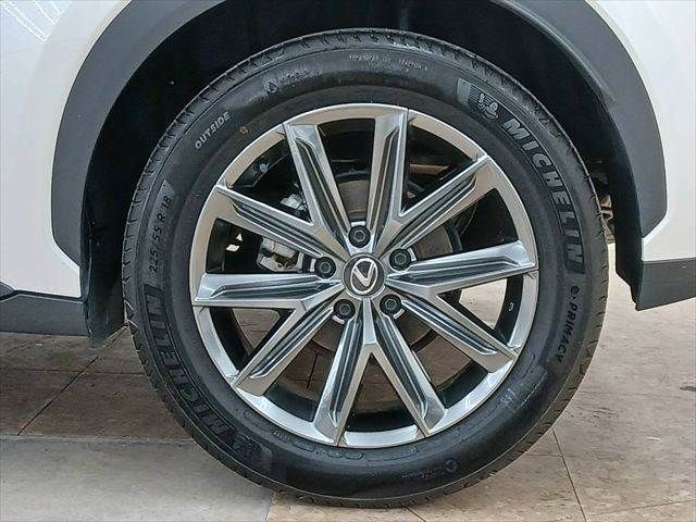 LEXUS LBX