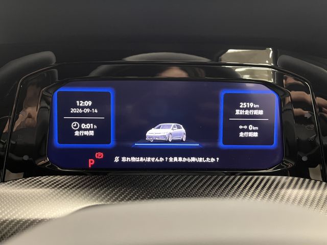 VOLKSWAGEN GOLF R