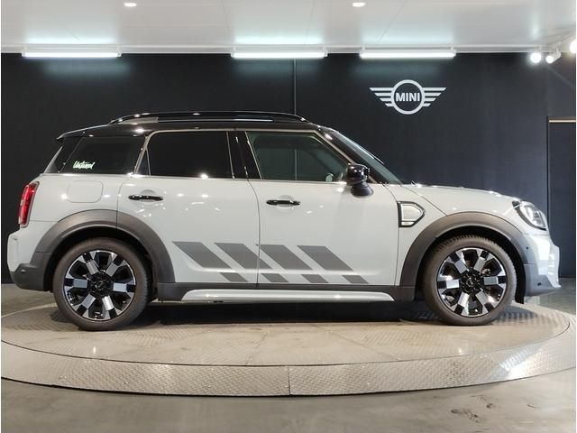 MINI COOPER D CROSSOVER