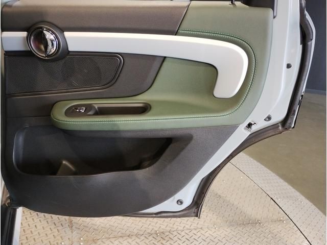 MINI COOPER D CROSSOVER