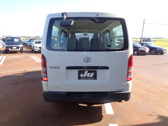 HIACE van 4WD