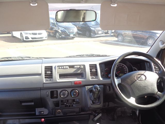 HIACE van 4WD