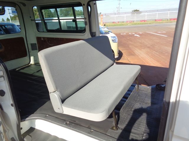 HIACE van 4WD