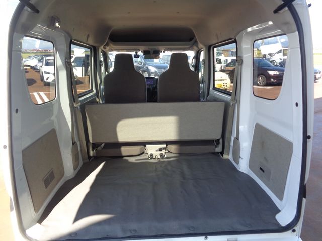 NV100 CLIPPER 4WD