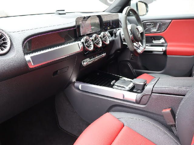 MERCEDES AMG GLB class