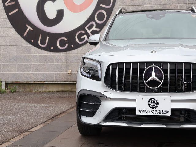 MERCEDES AMG GLB class