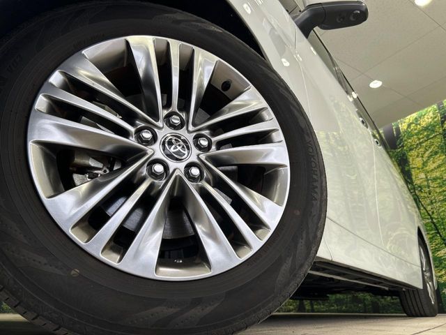 ALPHARD hybrid