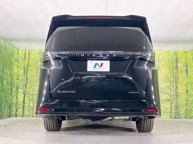 ELGRAND  4WD