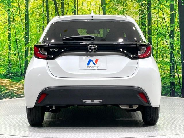 YARIS