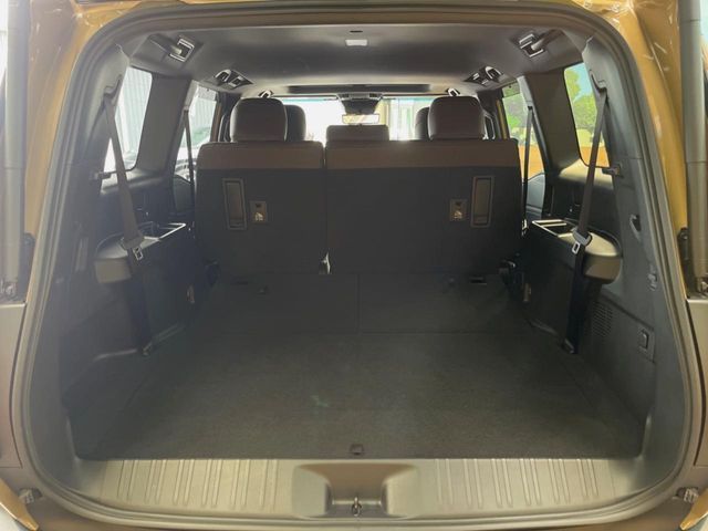 LANDCRUISER 250