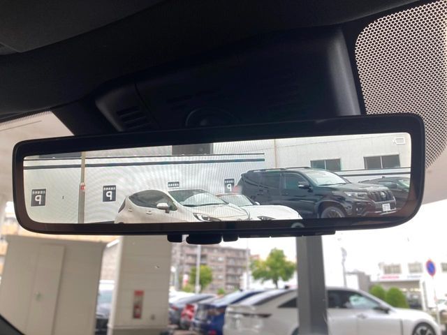 CROWN SPORT