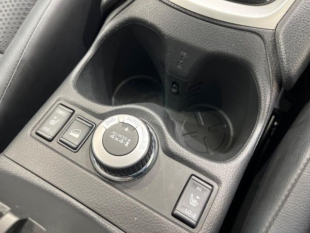 X-TRAIL 4WD
