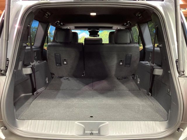LANDCRUISER 250