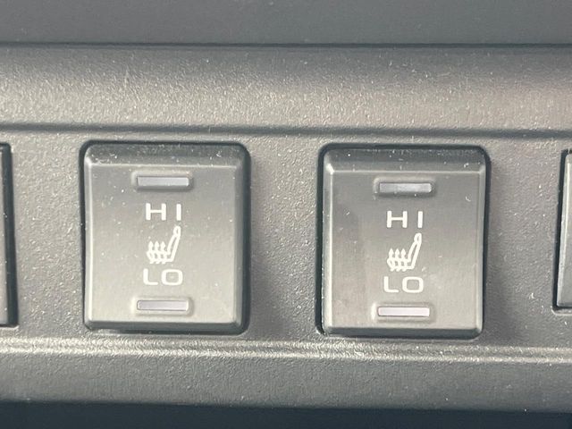 COROLLA CROSS HYBRID