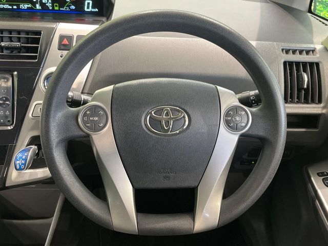 PRIUS Alpha