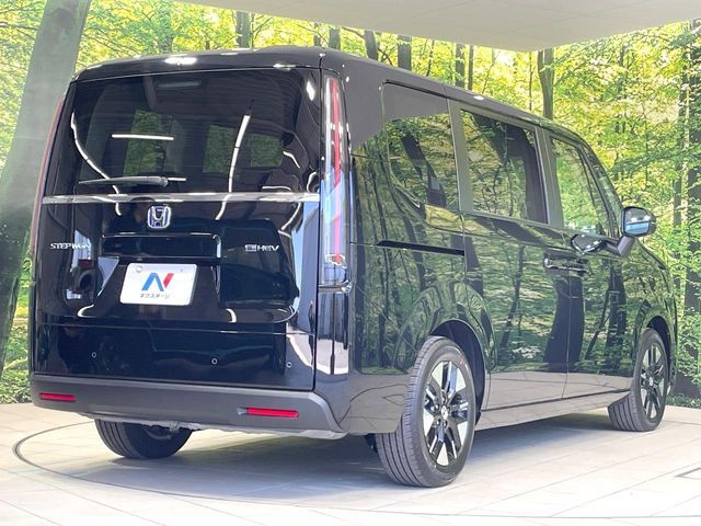 STEPWAGON e:HEV