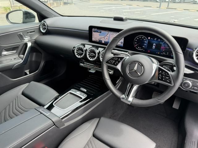 MERCEDES BENZ A class sedan