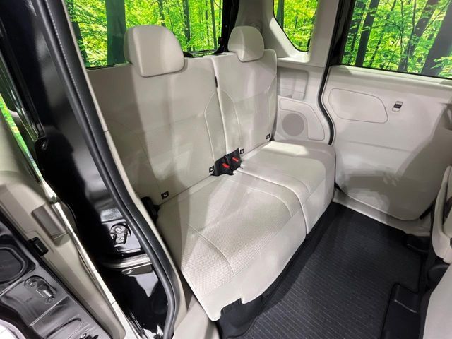 eK SPACE 4WD