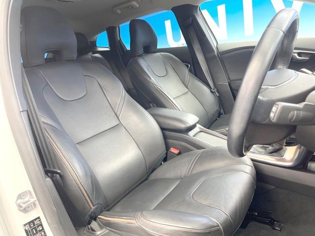 VOLVO V40 CROSS COUNTRY