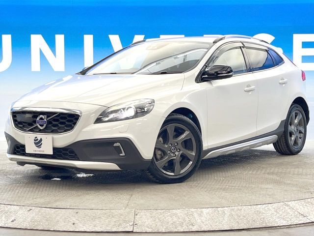 VOLVO V40 CROSS COUNTRY