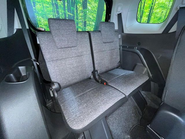 SIENTA HYBRID