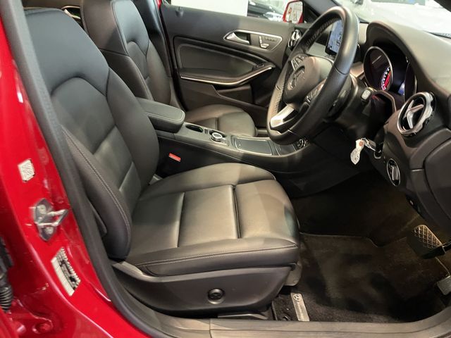 MERCEDES BENZ GLA class
