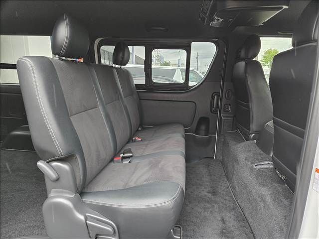 HIACE van 2WD