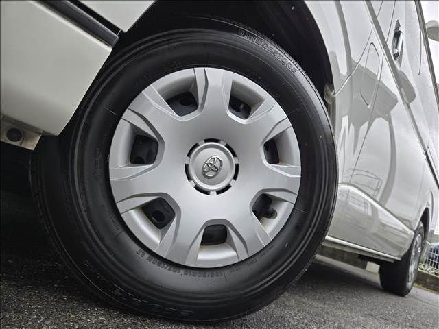 HIACE van 2WD