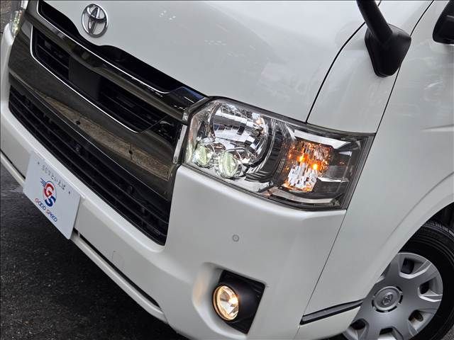 HIACE van 2WD