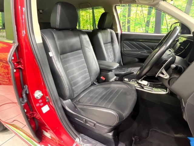 OUTLANDER PHEV