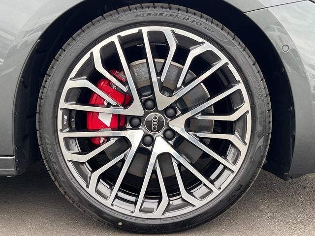 AUDI S5 Sedan