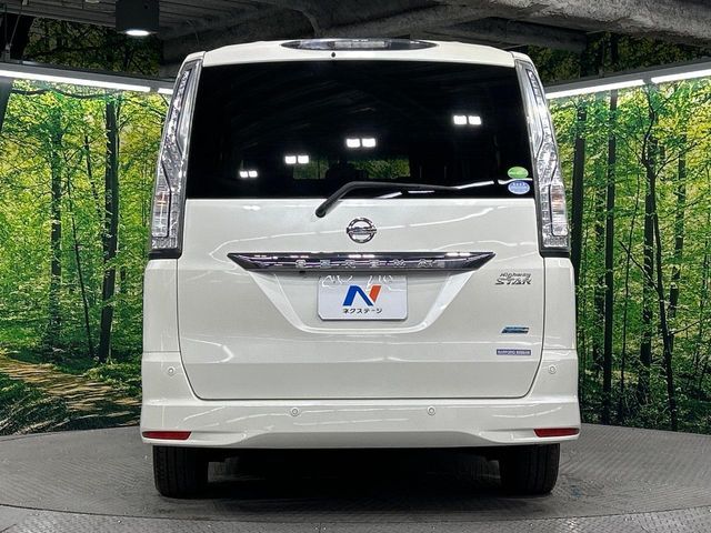 SERENA  WG 4WD